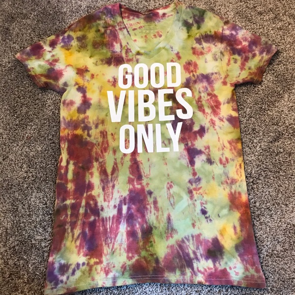 Tie Dye Good Vibes Only Tshirt Size Medium - Picture 5 of 10